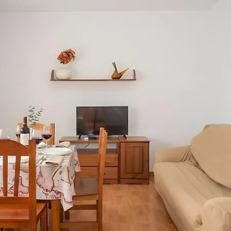 2 Con Aire Acondicionado Solo Familias Y Parejas *
